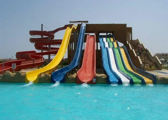 Tirana Aqua Park Sarm es-Sejk