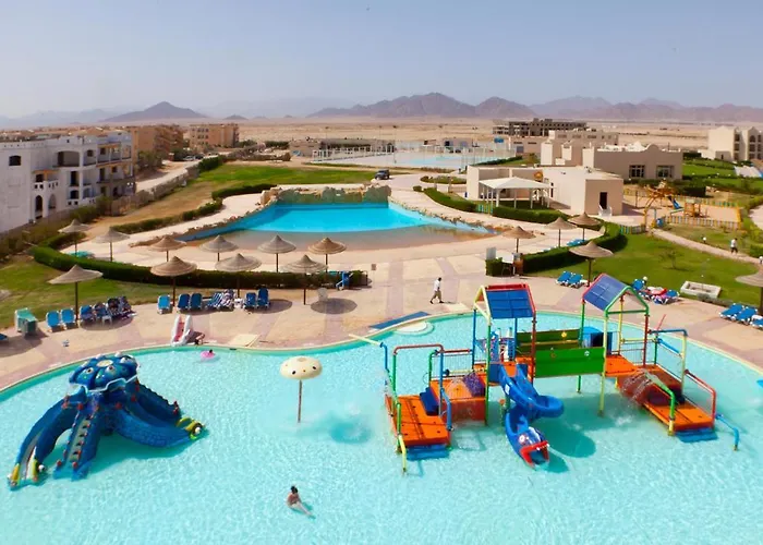 Tirana Aqua Park Üdülőközpont