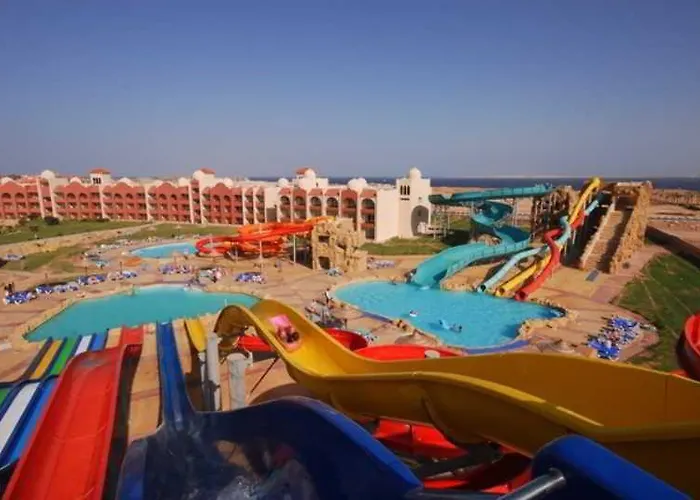 Tirana Aqua Park Üdülőközpont Sarm es-Sejk