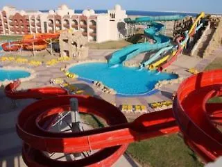Üdülőközpont Tirana Aqua Park Sarm es-Sejk