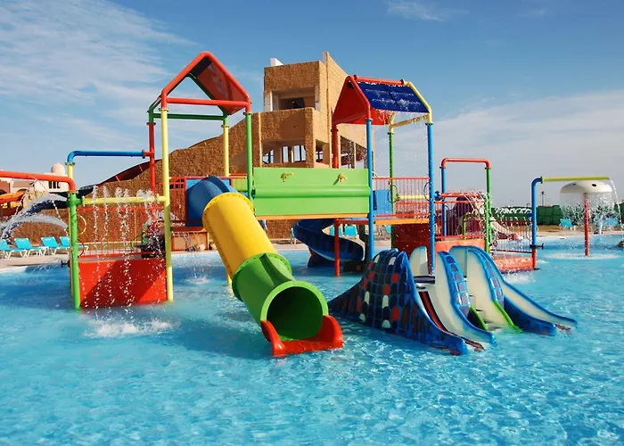 Tirana Aqua Park 4*